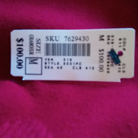 VEX Collections Sweater & Scarf Med NWT NEW - Picture 5 of 5